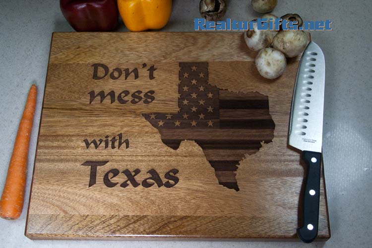Don't Mess with Texas Cutting Board Texas1