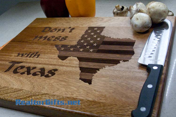 Don't Mess with Texas Cutting Board Texas1